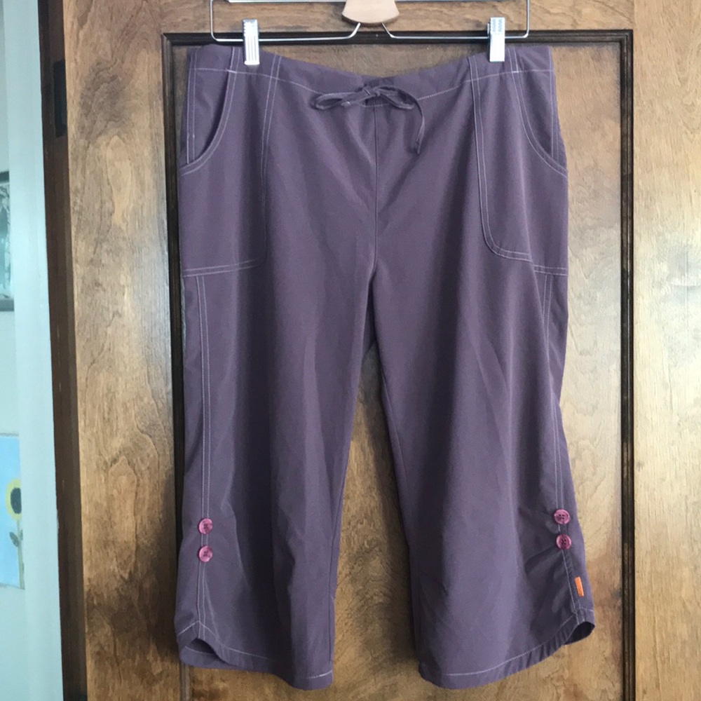 Lucy capris M